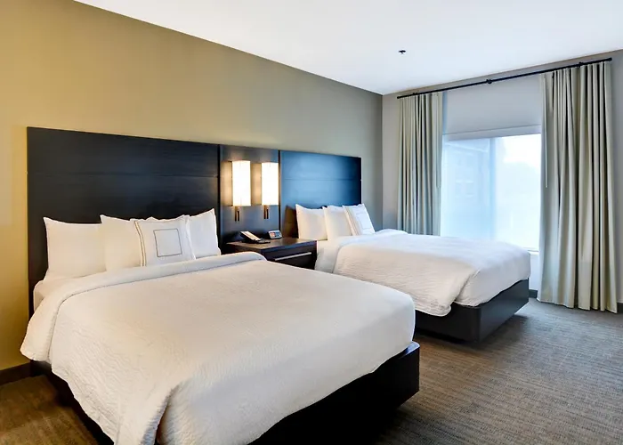 Residence Inn By Marriott Cleveland Airport/Middleburg Heights