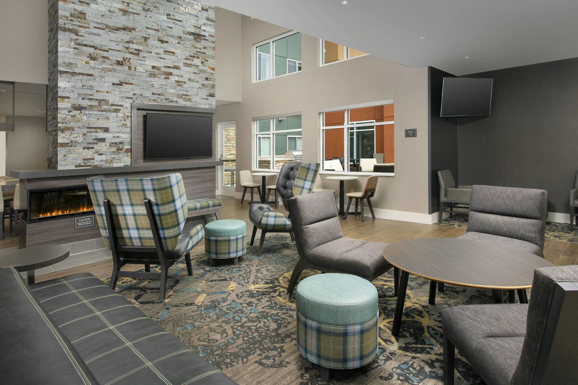 By Marriott Cleveland Airport/middleburg Heights Hotel 3*